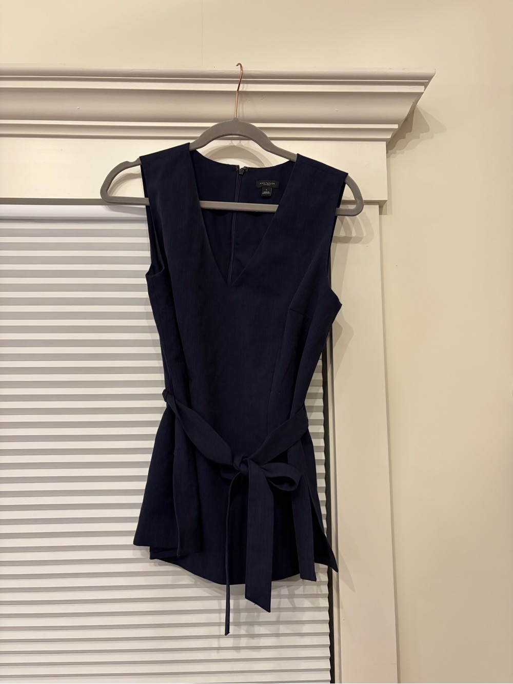 Ann Taylor navy blue sleeveless blouse with tie waste
